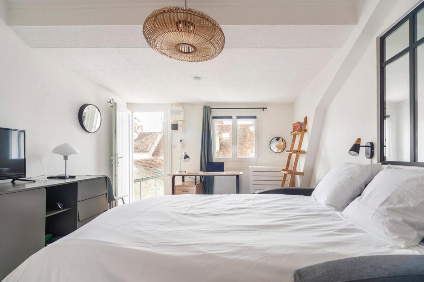Ferienwohnung La Parenthese Sous Les Toits Fontainebleau Exterior foto