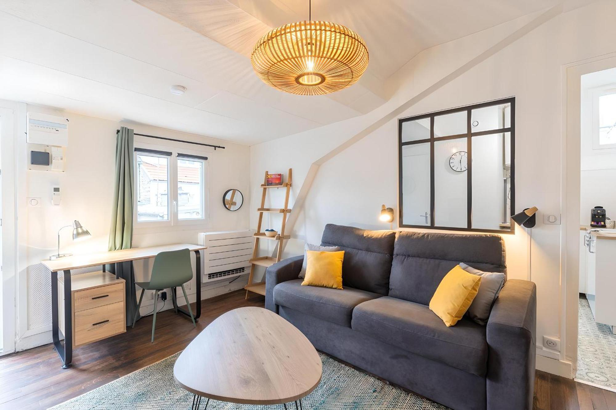 Ferienwohnung La Parenthese Sous Les Toits Fontainebleau Exterior foto